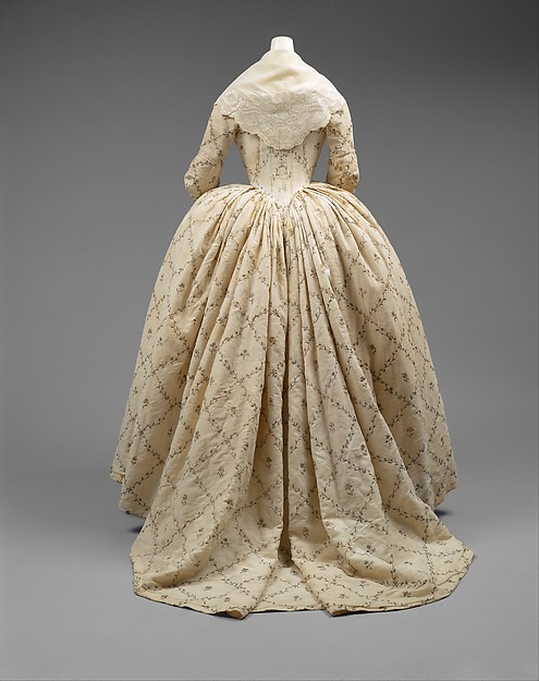Французское хлопковое платье 1784–1787 годов с менее широким силуэтом